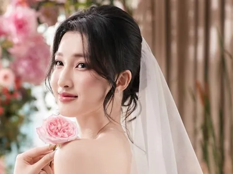 Á hậu Phương Nhi: "Dâu tỷ phú" và cuộc sống đáng ganh tị