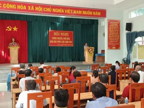 Hội Luật gia tỉnh Bình Thuận đẩy mạnh tuyên truyền pháp luật tại địa bàn khó khăn