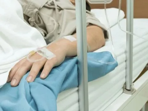 Thanh niên 22 tuổi đột quỵ, bác sĩ phát hiện thói quen tai hại suốt 1 năm