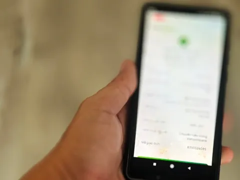 Nam sinh viên ở Hà Nội mất hơn 1 tỷ đồng sau khi nghe điện thoại