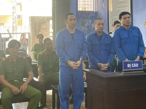 Hơn 40 năm tù cho nhóm bị cáo mua bán, tàng trữ và tổ chức sử dụng ma túy