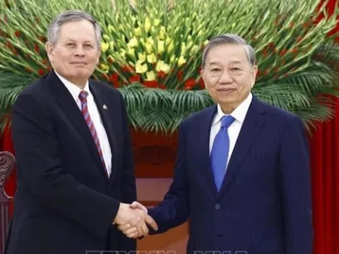 Kinh tế, thương mại, đầu tư là trụ cột của quan hệ Việt – Mỹ