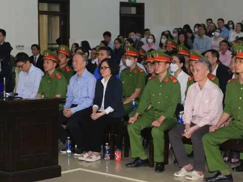 Đề nghị hoãn phiên toà để ông Trịnh Văn Quyết khắc phục toàn bộ hậu quả