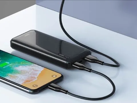 Khuyến cáo hành khách không sử dụng sạc pin dự phòng trên máy bay