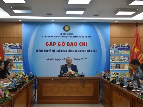 Nhiều hoạt động ý nghĩa gắn kết kiều bào với quê hương