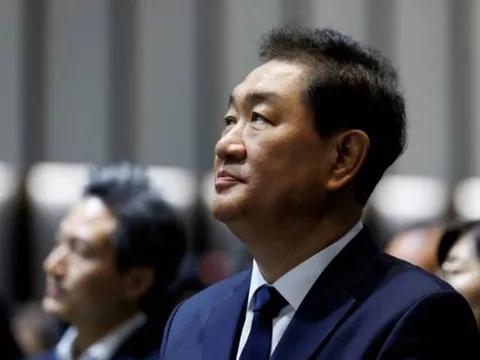 CEO của Samsung Electronics Han Jong-Hee đột ngột qua đời