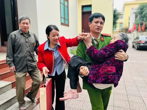 Hà Tĩnh: Thu thập mẫu ADN cho thân nhân liệt sĩ