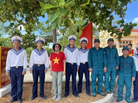 Một người con Hà Nội góp sức bảo vệ Trường Sa, Hoàng Sa