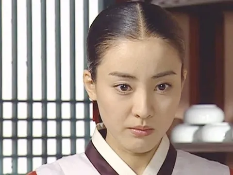Mắc chứng mất trí nhớ ở tuổi 48, nữ diễn viên “Nàng Dae Jang Geum” khiến dân tình lo lắng