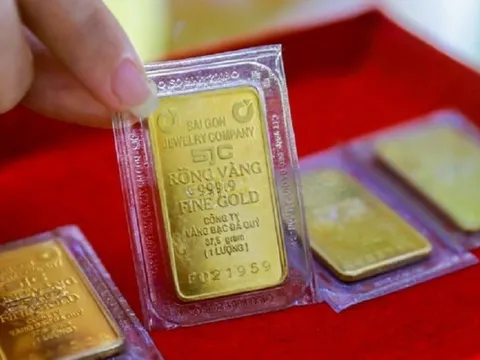 Giá vàng 31/3: Vàng miếng SJC tăng vượt 101 triệu đồng/lượng