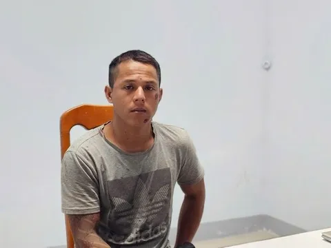 Mâu thuẫn trong cuộc nhậu, thanh niên đâm anh họ tử vong