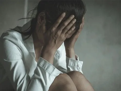Khởi tố đối tượng giả danh bác sĩ để lừa tình và tiền nhiều cô gái trẻ