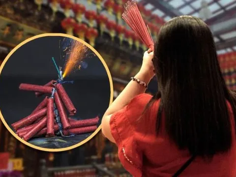 Người phụ nữ bỏng nặng, sảy thai sau khi đứng trên đống pháo nổ