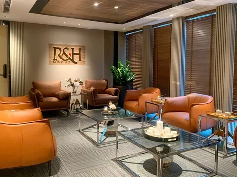 R&H Group của Chủ tịch Trương Quang Minh khất nợ hơn 54 tỷ đồng lãi trái phiếu