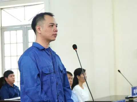 18 năm tù cho gã đàn ông níu tình bằng cách dùng vũ lực