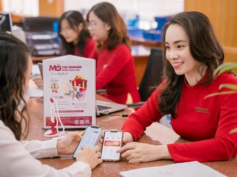 Nữ đoàn viên Agribank phát huy năng lực, phấn đấu đạt thành tích xuất sắc trên các mặt hoạt động