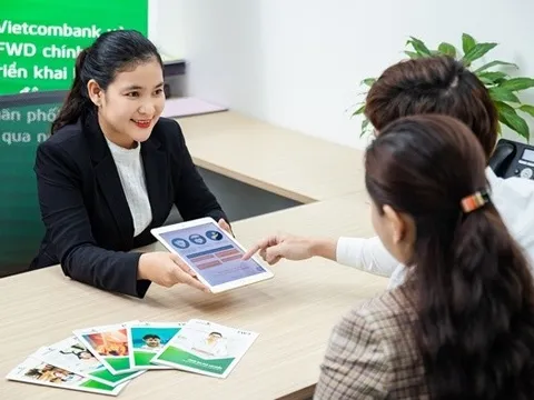 Bancassurance - Từ đỉnh cao lợi nhuận đến cuộc khủng hoảng niềm tin
