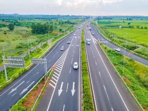 Chuẩn bị tăng giá dịch vụ phương tiện lưu thông trên cao tốc TPHCM - Long Thành - Dầu Giây