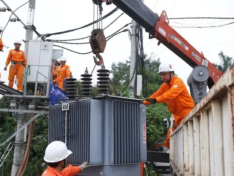 EVNHANOI: Thực hiện tốt công tác phòng chống thiên tai và tìm kiếm cứu nạn đảm bảo an toàn cung cấp điện