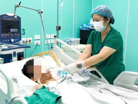 Nam thanh niên nguy kịch vì vi khuẩn não mô cầu