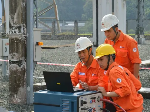 Nỗ lực bảo đảm cung ứng đủ điện trong các tháng cao điểm mùa khô