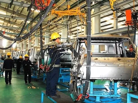 Gia hạn thời hạn nộp thuế tiêu thụ đặc biệt đối với ô tô trong 5 tháng