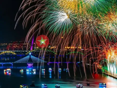 Lên lịch ngay để không bỏ lỡ ‘đại tiệc’ ánh sáng bên sông Hàn