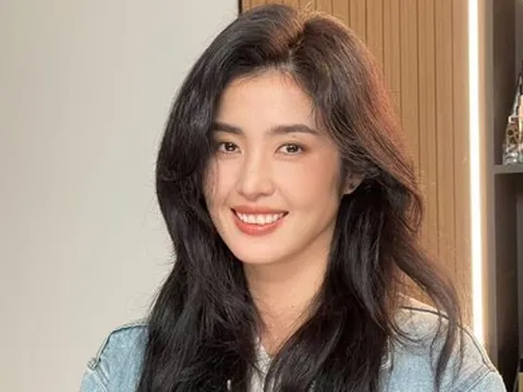 Triệu Lệ Na: "Thủ môn đẹp nhất Trung Quốc" - "nàng thơ" mới của Châu Tinh Trì