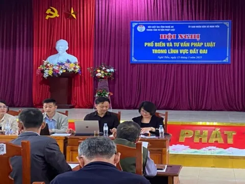 Hội Luật gia tỉnh Nghệ An tư vấn pháp luật về đất đai miễn phí cho người dân