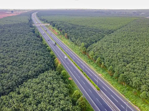 Tăng phí lưu thông cao tốc TPHCM-Long Thành-Dầu Giây từ 5/5