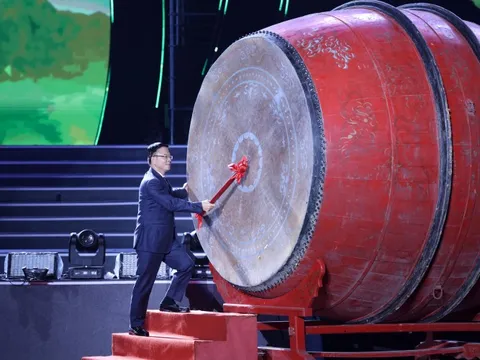 Khai mạc Lễ hội Hoa Lư - Di sản Văn hóa phi vật thể quốc gia không ngừng được nâng tầm về quy mô, cách thức tổ chức