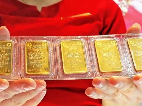 Giá vàng 9/4: Vàng trong nước bật tăng trở lại