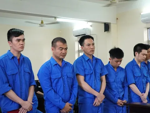 6 bị cáo thuộc băng nhóm “bay lắc” trong villa lĩnh án tù