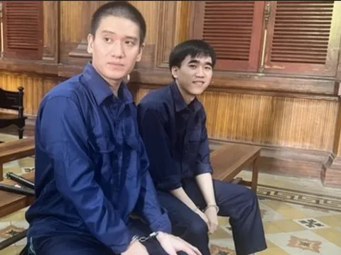 Bí mật trong máy pha cà phê được gửi từ Đức về Việt Nam qua đường bưu điện