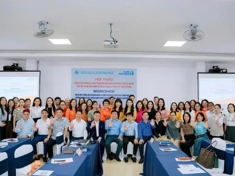 60% phụ nữ nhiễm HIV cảm thấy bị kỳ thị ngay chính trong gia đình