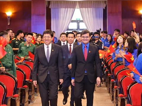 "Thanh niên Việt - Trung: Vững vàng lý tưởng"