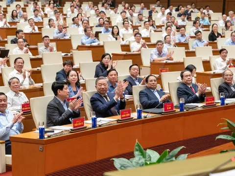 Khai mạc Hội nghị toàn quốc quán triệt, triển khai thực hiện Nghị quyết Hội nghị Trung ương 11