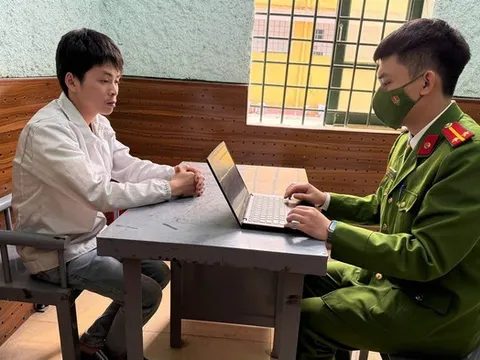 Khởi tố đối tượng dùng hình ảnh chuyển khoản giả để lừa đảo