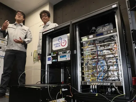 Ngắm chiếc đồng hồ "lạ" nhất thế giới có giá 85 tỷ đồng, ai sẽ mua?