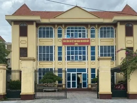 Trưởng Chi cục Thi hành án dân sự Đồng Hới bị cách tất cả chức vụ trong Đảng