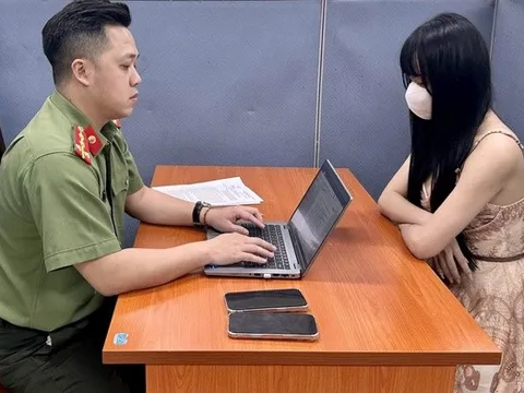 Xử phạt Facebooker "Cô Giáo Hương" vì đăng tải video đánh bạc