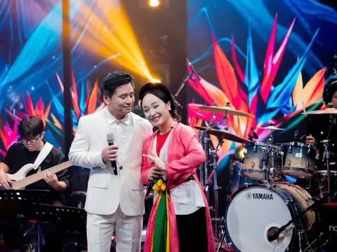 Cuộc sống và hành trình bên nhau suốt hơn 20 năm của cặp vợ chồng đều là NSND