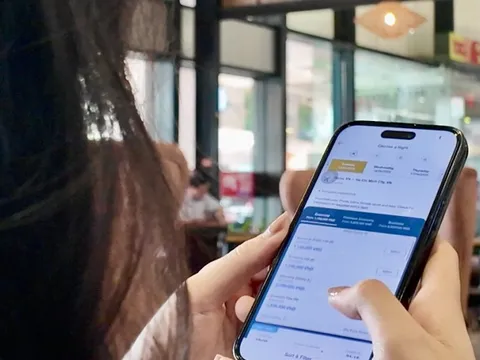 Lần đầu tiên trải nghiệm làm thủ tục bay không giấy tờ cùng Vietnam Airlines