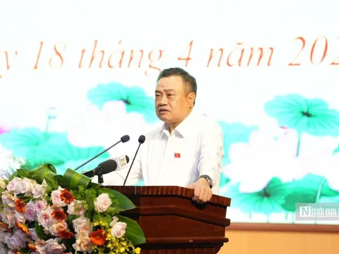 Chủ tịch Hà Nội: Áp dụng “làn xanh” với các dự án trọng điểm