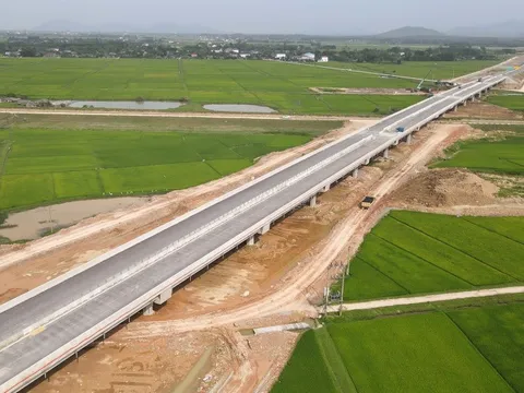 Cao tốc Bắc-Nam qua Hà Tĩnh trước giờ thông xe