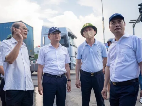 Lãnh đạo Tp.Huế chỉ đạo “nóng” vụ cháy ở chợ An Lỗ