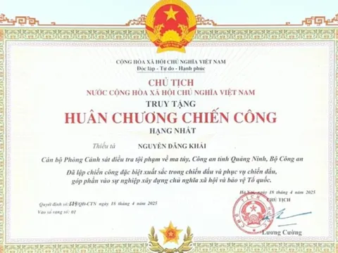 Truy tặng Huân chương Chiến công hạng Nhất cho Thiếu tá Nguyễn Đăng Khải
