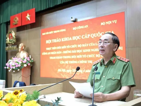 Sắp xếp bộ máy trong CAND phải đi đôi với nâng cao chất lượng cán bộ