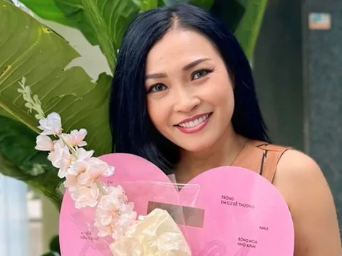 Giọng ca "Giã từ dĩ vãng" nổi tiếng những năm 2000, tuổi 52 bình yên bên con gái
