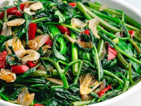 5 loại rau dễ "ngậm" thuốc trừ sâu nhất chợ, cái số 1 nhiều người thích mê